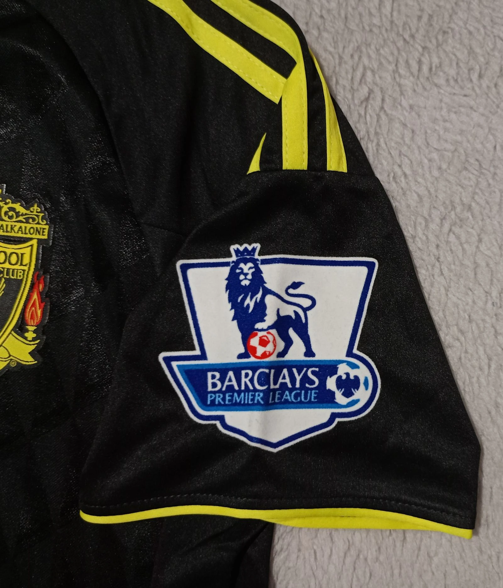 T-shirt de football rétro Liverpool 2010 / 2011 Torres (#9) troisième maillot – photo 5